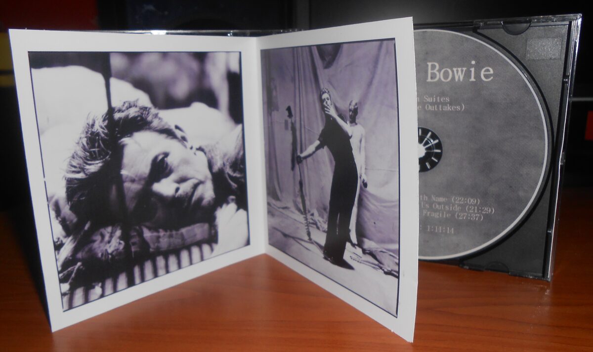 David Bowie - The Leon Suites (1. Outside Outtakes)