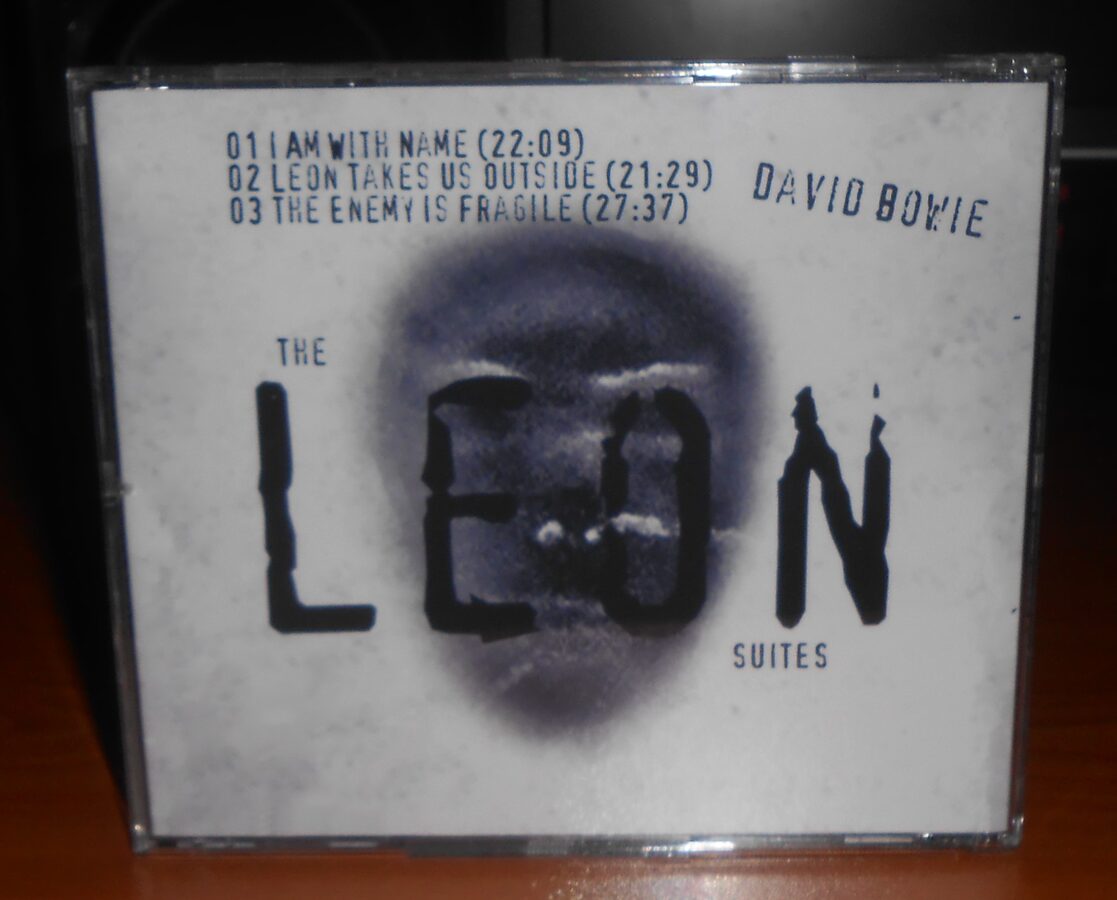 David Bowie - The Leon Suites (1. Outside Outtakes)
