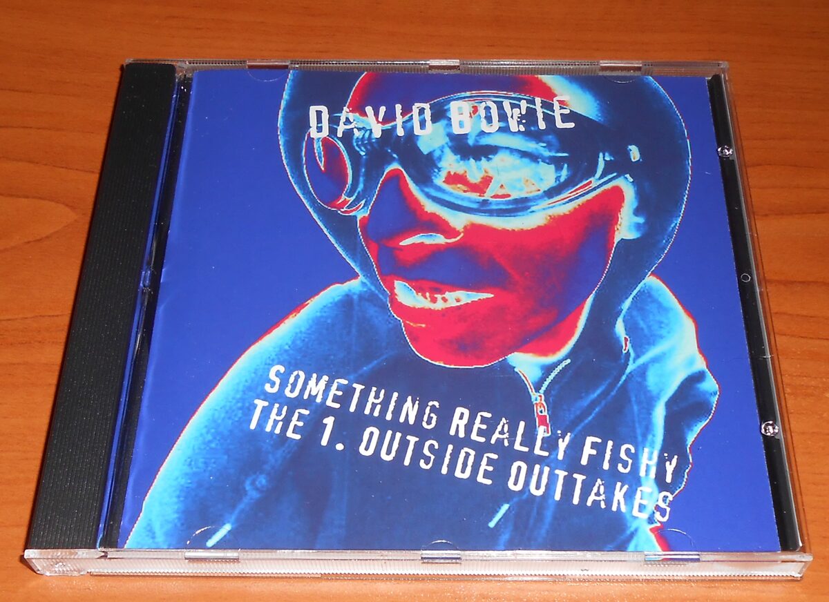David Bowie - Something Really Fishy - The 1. Outside Outtakes